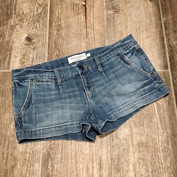 Abercrombie & Fitch Pants - Abercrombie Denim Short